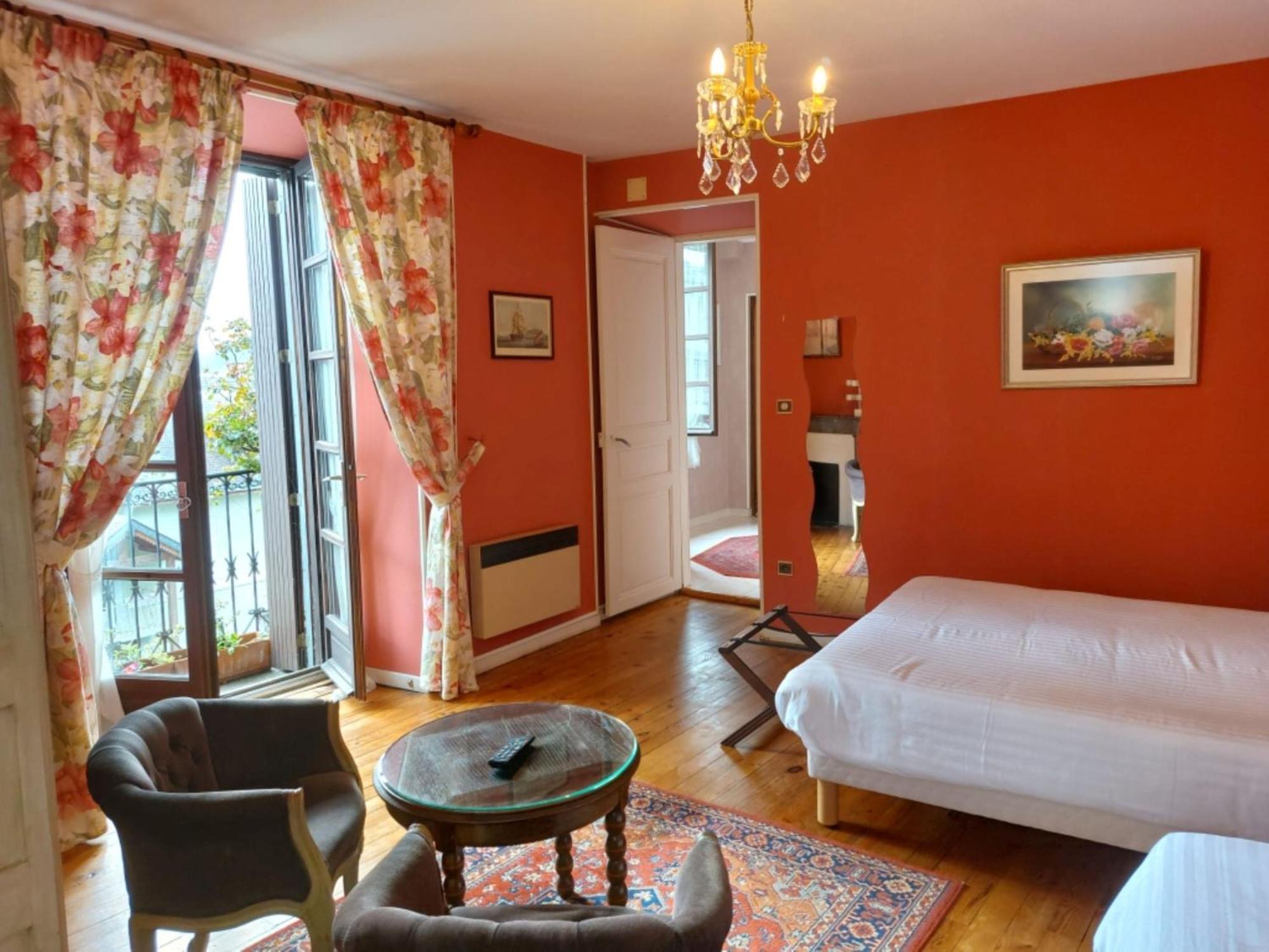 Dolwin Bed & Breakfast Argeles-Gazost Bagian luar foto
